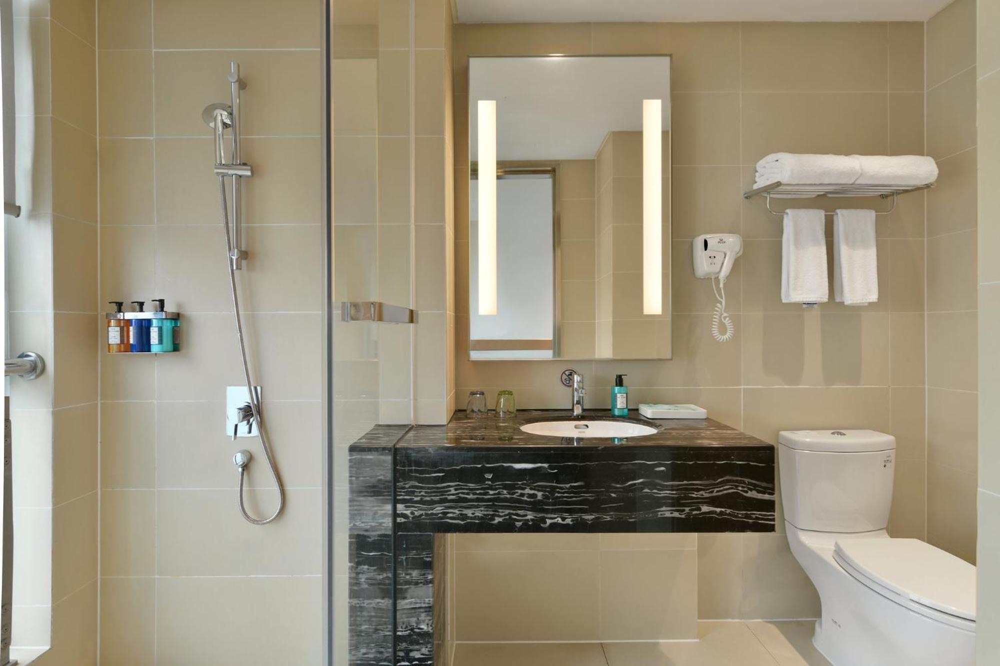 Holiday Inn Express Chengdu Huanhuaxi By Ihg-Near Jinsha Site Musem,Near Wuhou Temple Museum,Welcome Drinks,Free Gym,Free Self-Service Laundry Чэнду Экстерьер фото